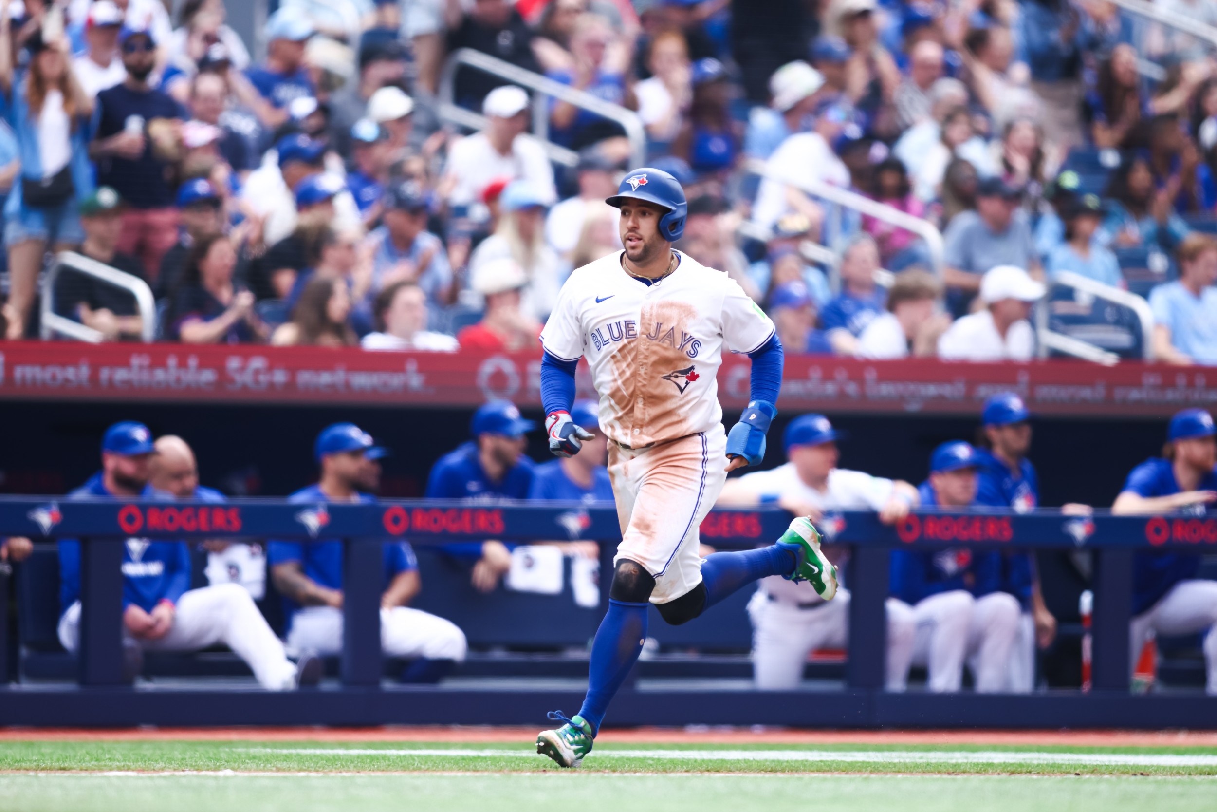 Blue Jays Pushed to Dump $150 Million Outfielder Ahead of Trade Deadline