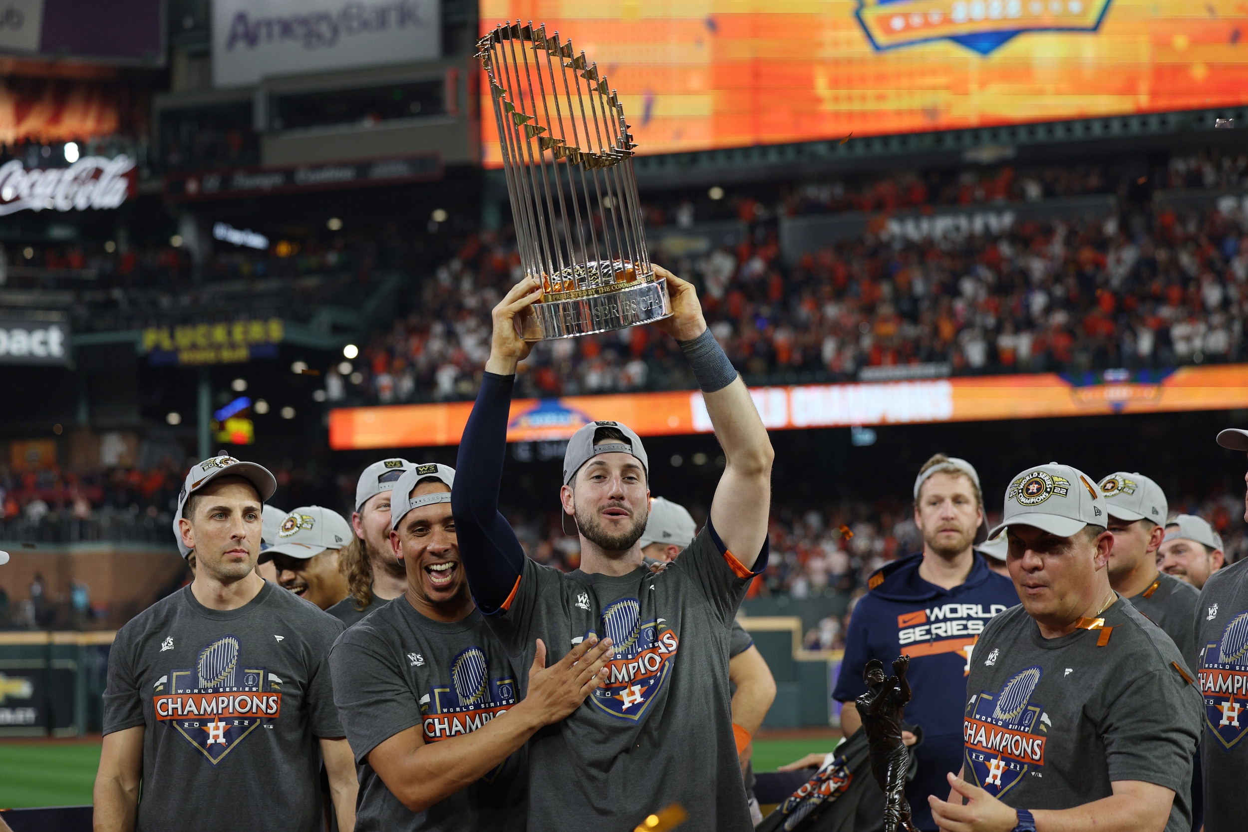Yankees Insider Drops Massive Update on Odds of Landing $500M Superstar