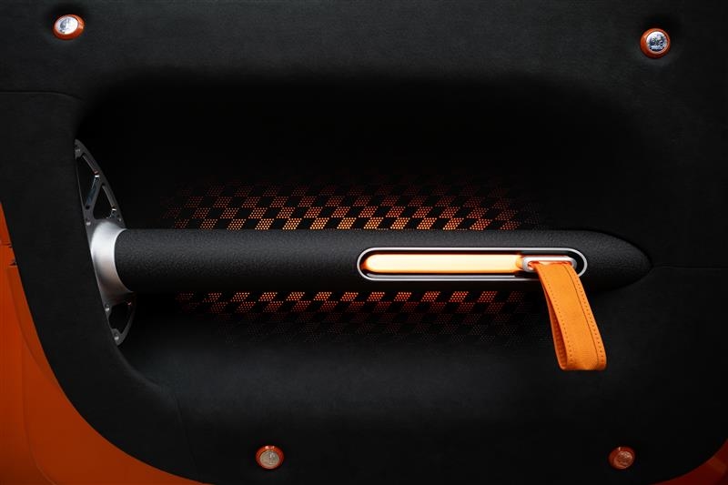Electroluminescent Paint, Headlight Speakers May Be the Future of Cars