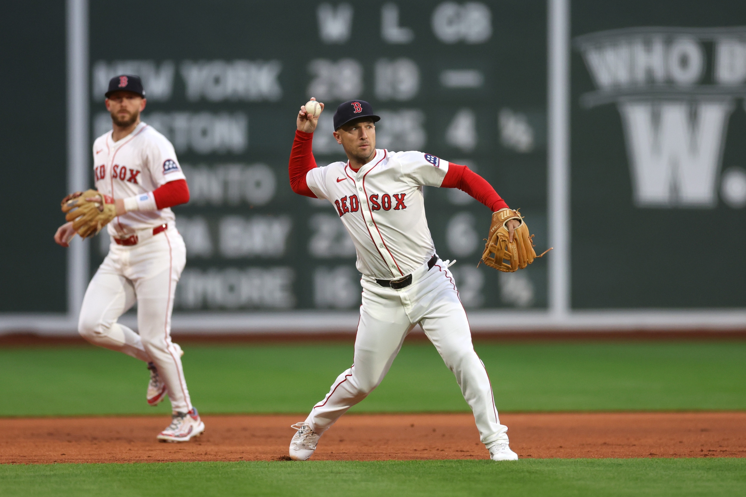 Alex Bregman 'Almost Certain' to Opt Out; 'Blank Check' Needed to Return