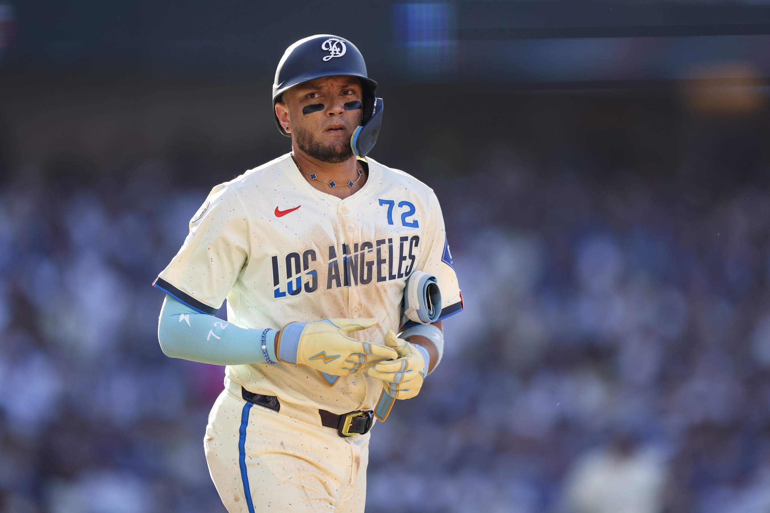 Dodgers Veteran Infielder Issues 4-Word Statement on Team's Recent Form