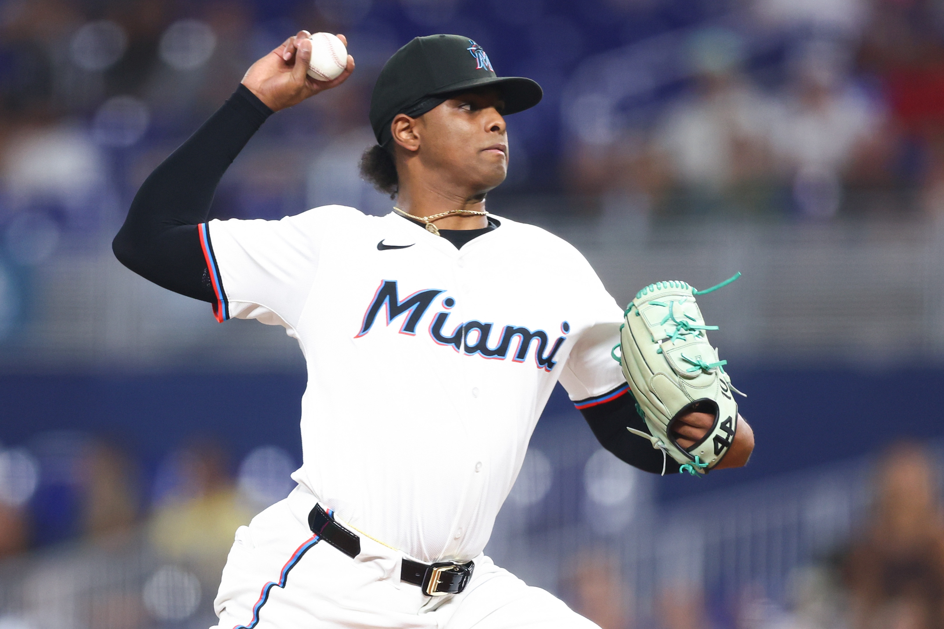 Red Sox Add Pitcher; Padres Get Outfielder in Insider's 3-Team Trade Proposal