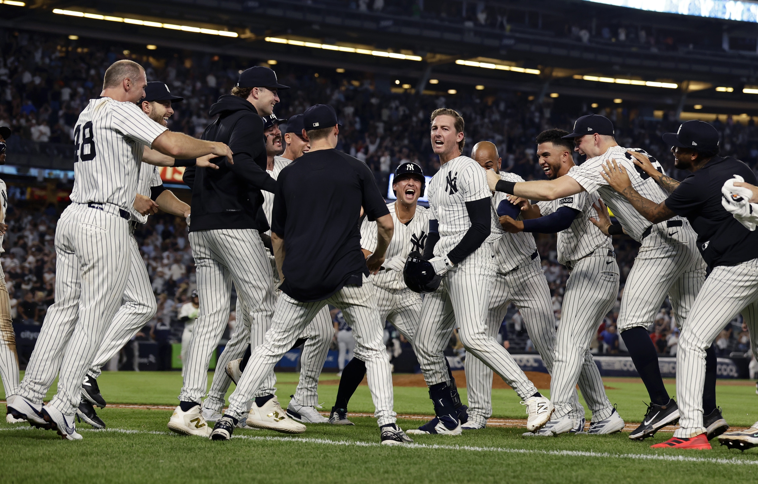 FanDuel Promo Code: Bet $5, Win $150 Bonus For MLB, WNBA, Hall of Fame Game