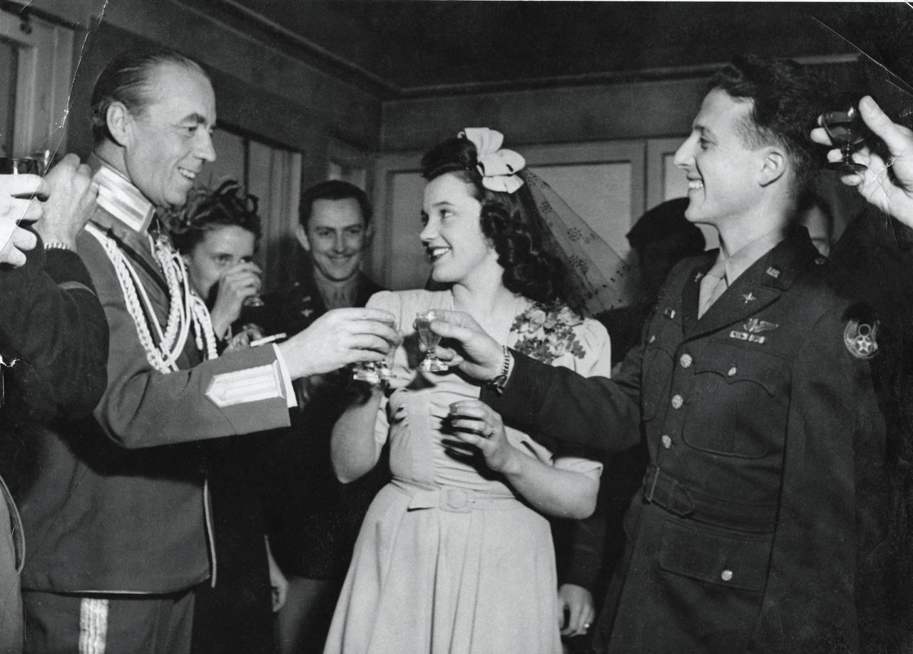 In Neutral World War II Sweden, One American Couple Found Love