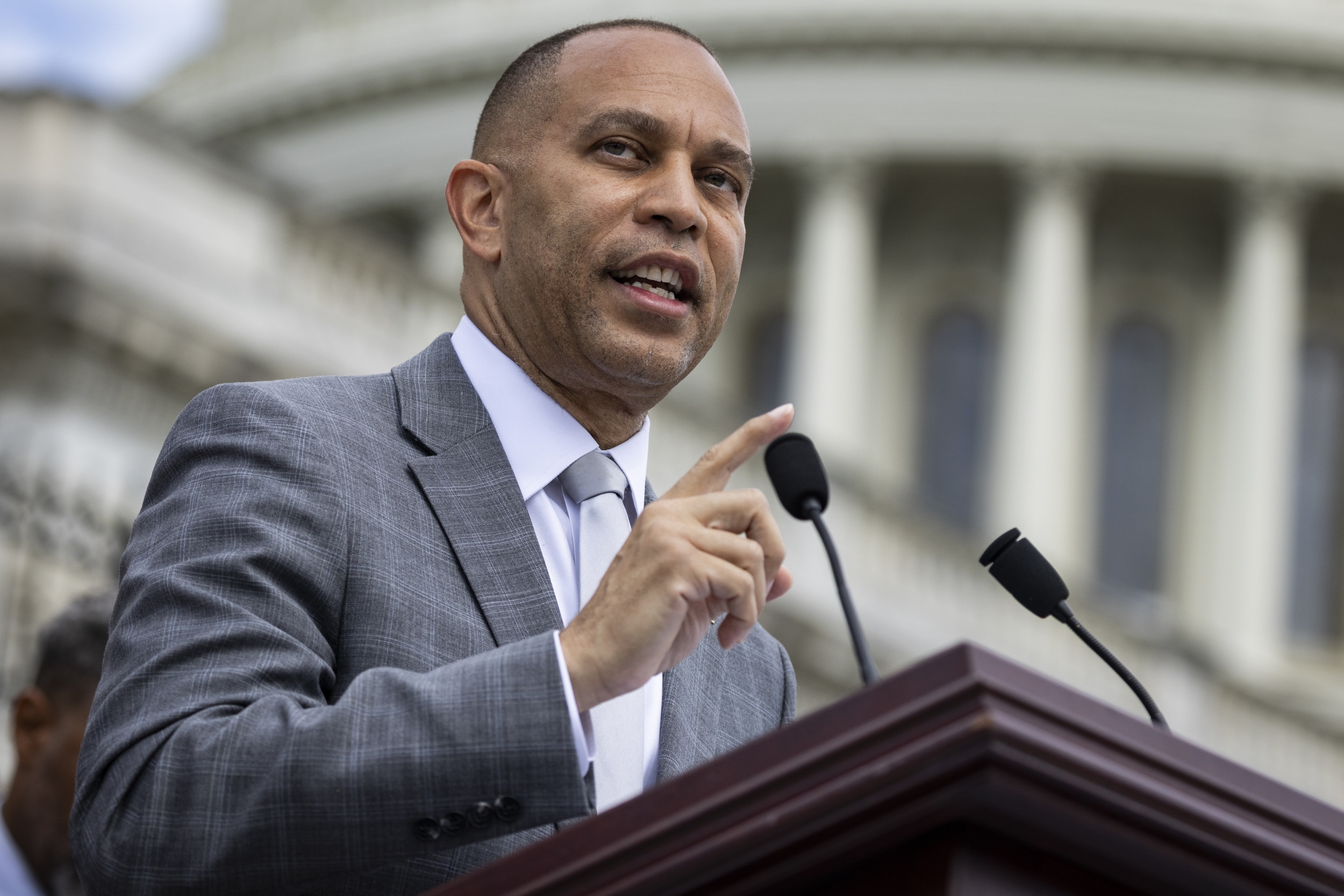 Democrats' Chances of Flipping Congress From Republican Control Next Year