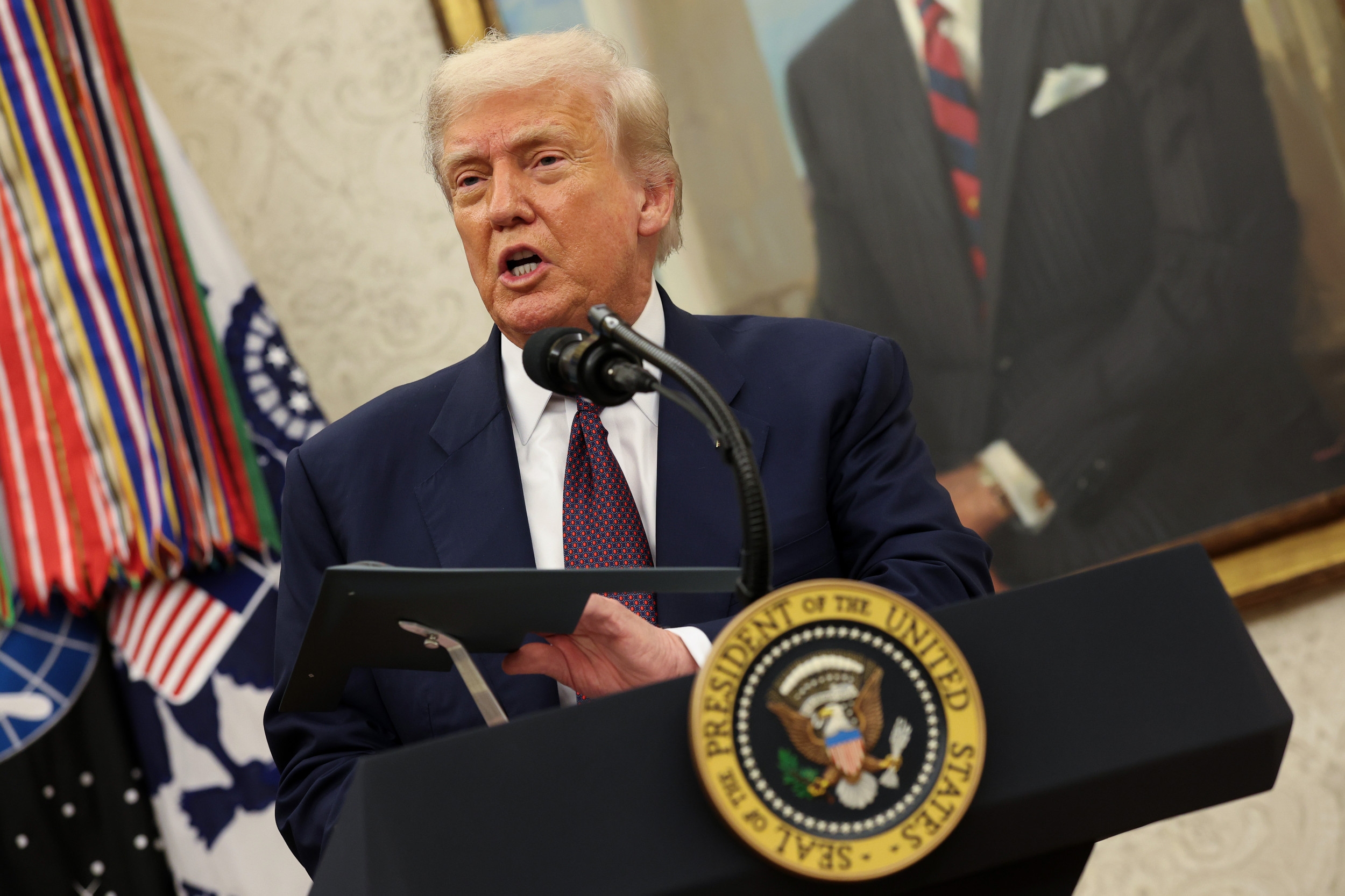 Democrat Net Favorability Plunges to Near Three-Decade Low, Poll Shows