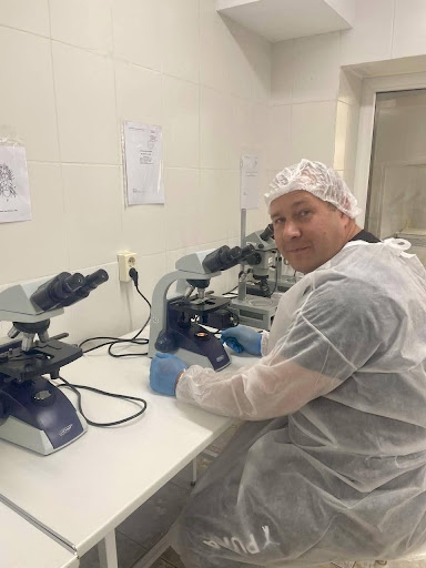 Veterinarian's Diagnostic Expertise Bolsters Global Food Security Amid Rising Agricultural Risks