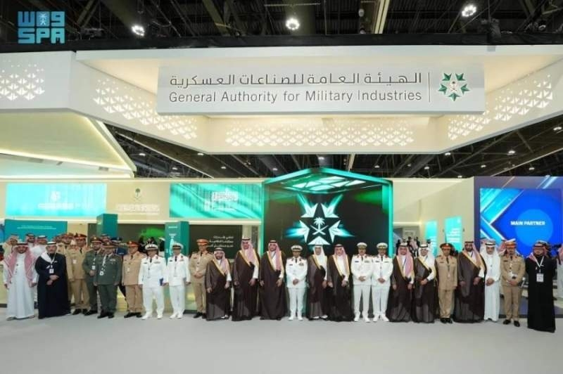 الشركات السعودية توقع اتفاقيات مع كبرى الشركات العالمية في 'آيدكس 2025'