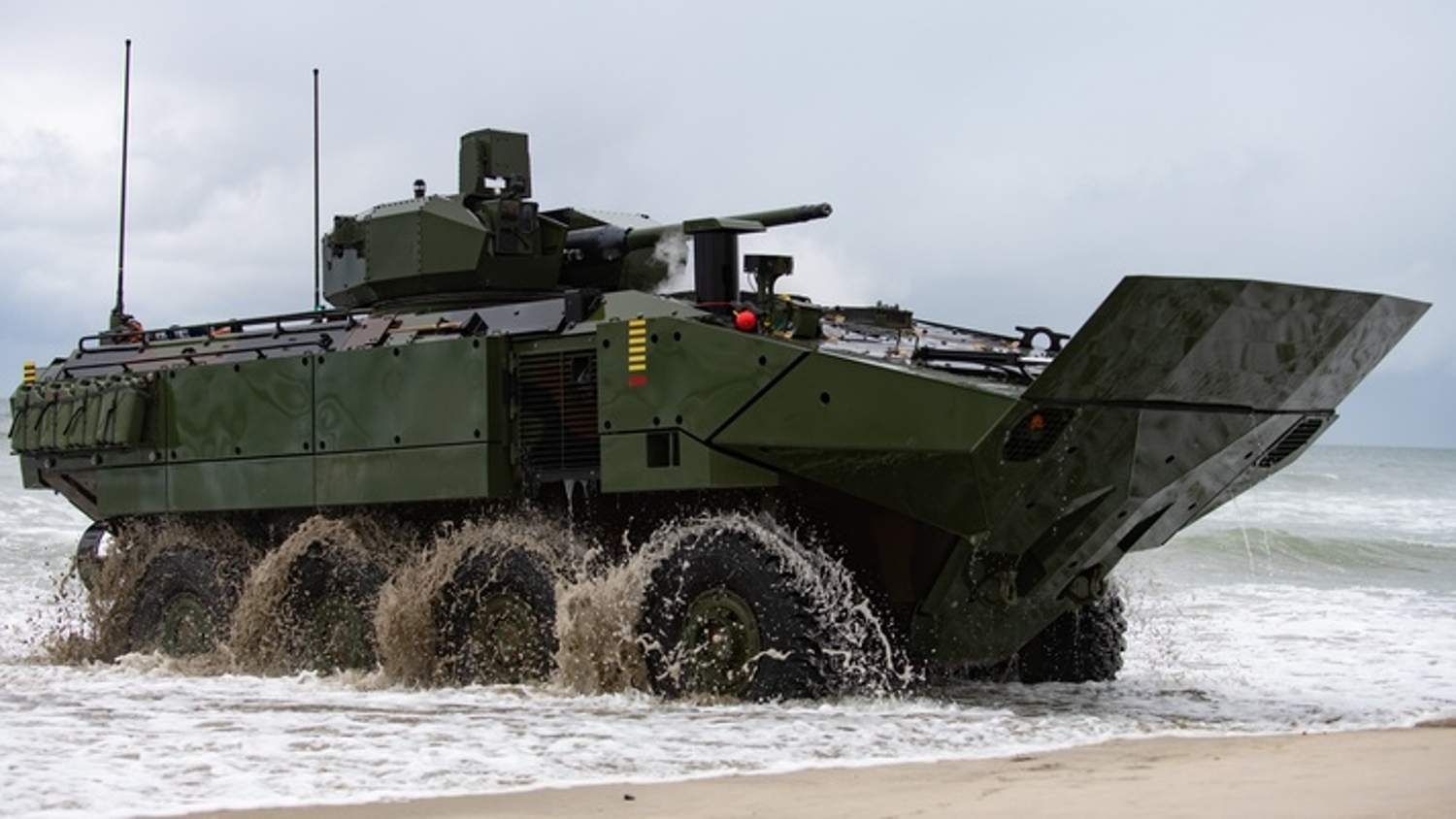 المارينز الأمريكية تعزز قدراتها البرمائية بصفقة مركبات ACV-30 المسلحة
