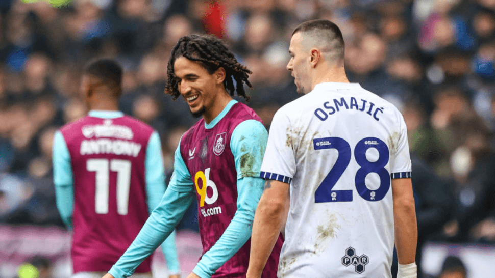 حنبعل المجبري يعود مع فريقه برنلي الى الدوري الانقليزي الممتاز