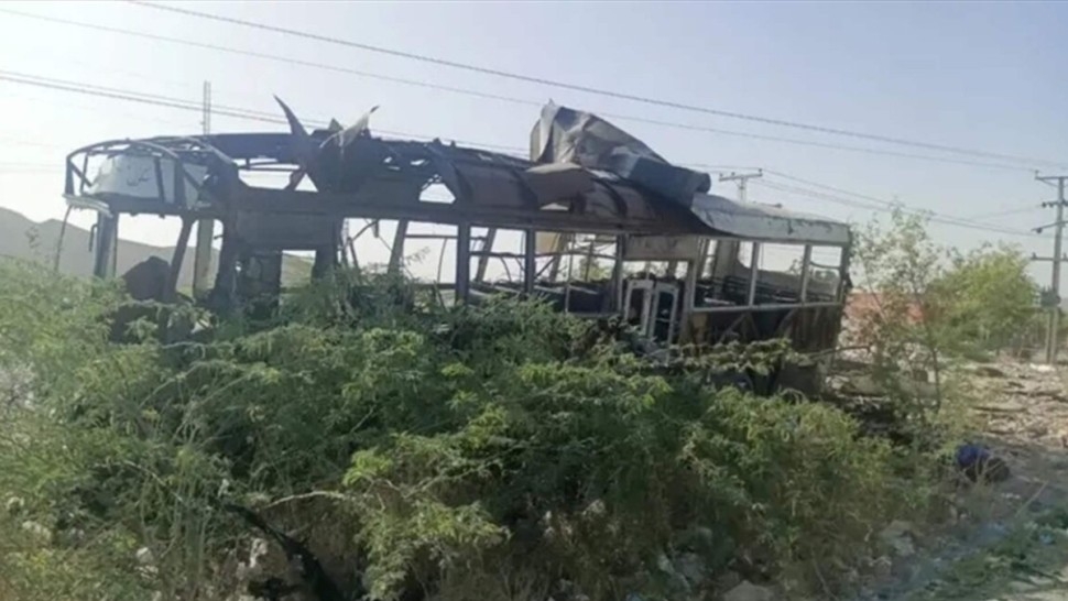 باكستان: قتلى وجرحى في تفجير انتحاري لحافلة مدرسية