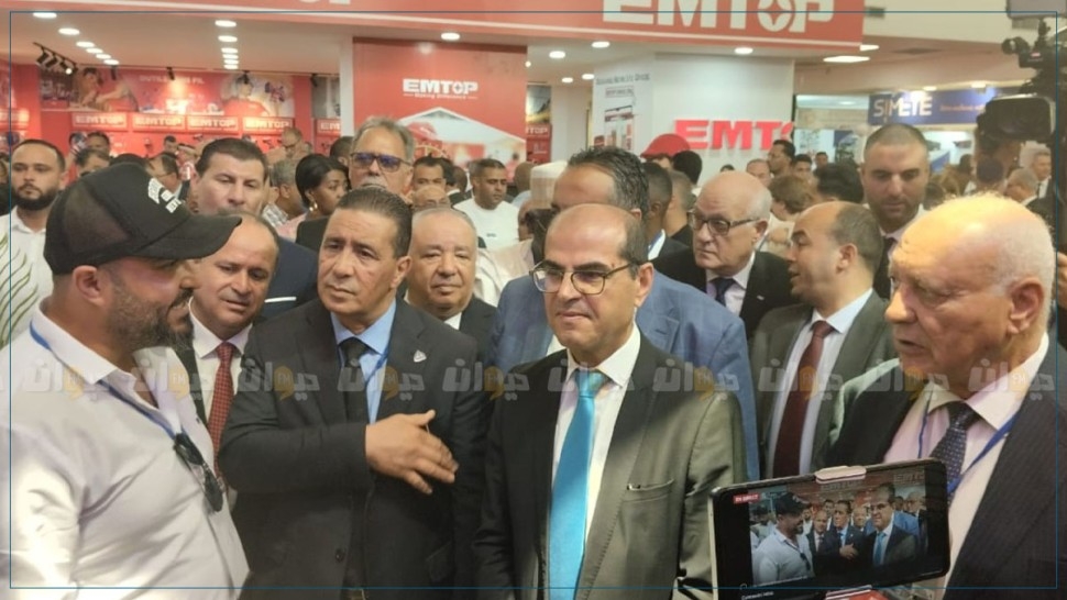 وزير التجهيز: قطاع البناء بصدد التعافي