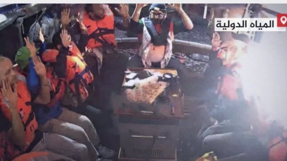 الاحتلال يرحل 6 من نشطاء السفينة 'مادلين' ويحتجز اثنين