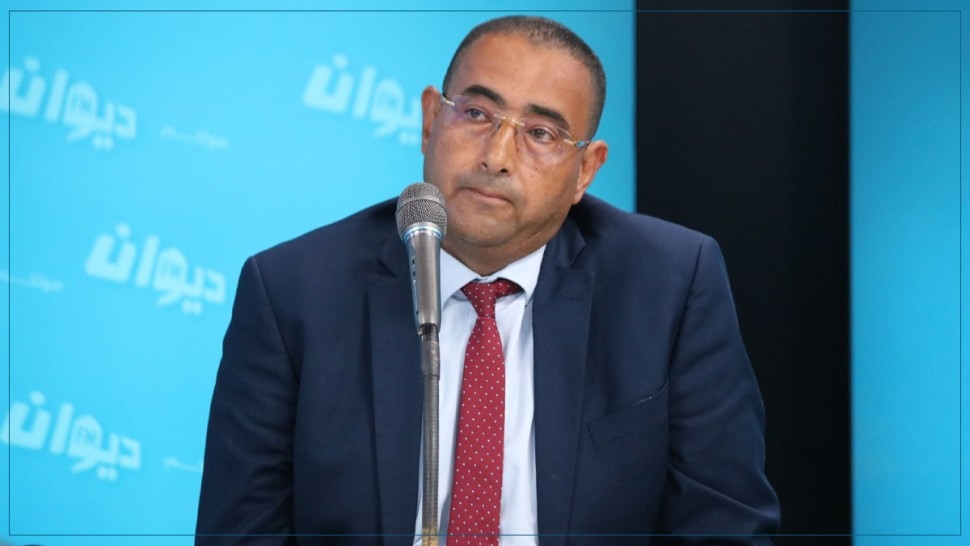 أحمد الجزيري: راتب الموظف البنكي يبدأ من 2300 دينار شهريا