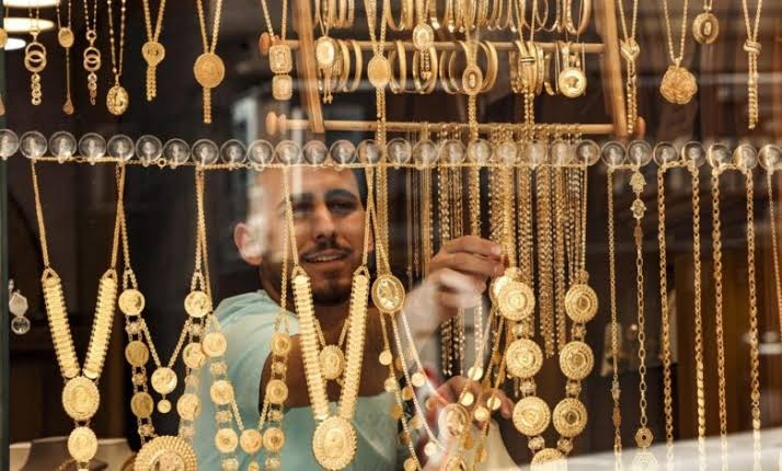 توقعات بارتفاع سعر الذهب في مصر اليوم مع صعود الأونصة والدولار