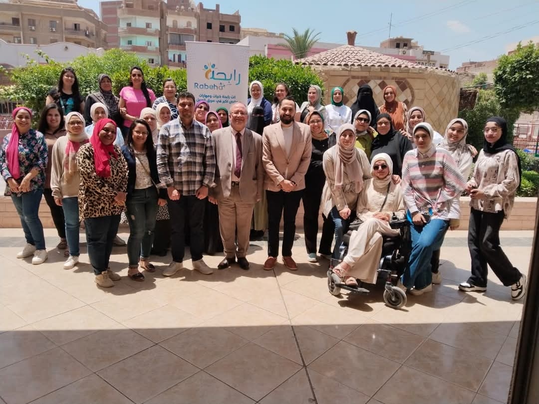 جهاز تنمية المشروعات يواصل دعم مشروعات المرأة ويعزز من تسويق منتجاتها