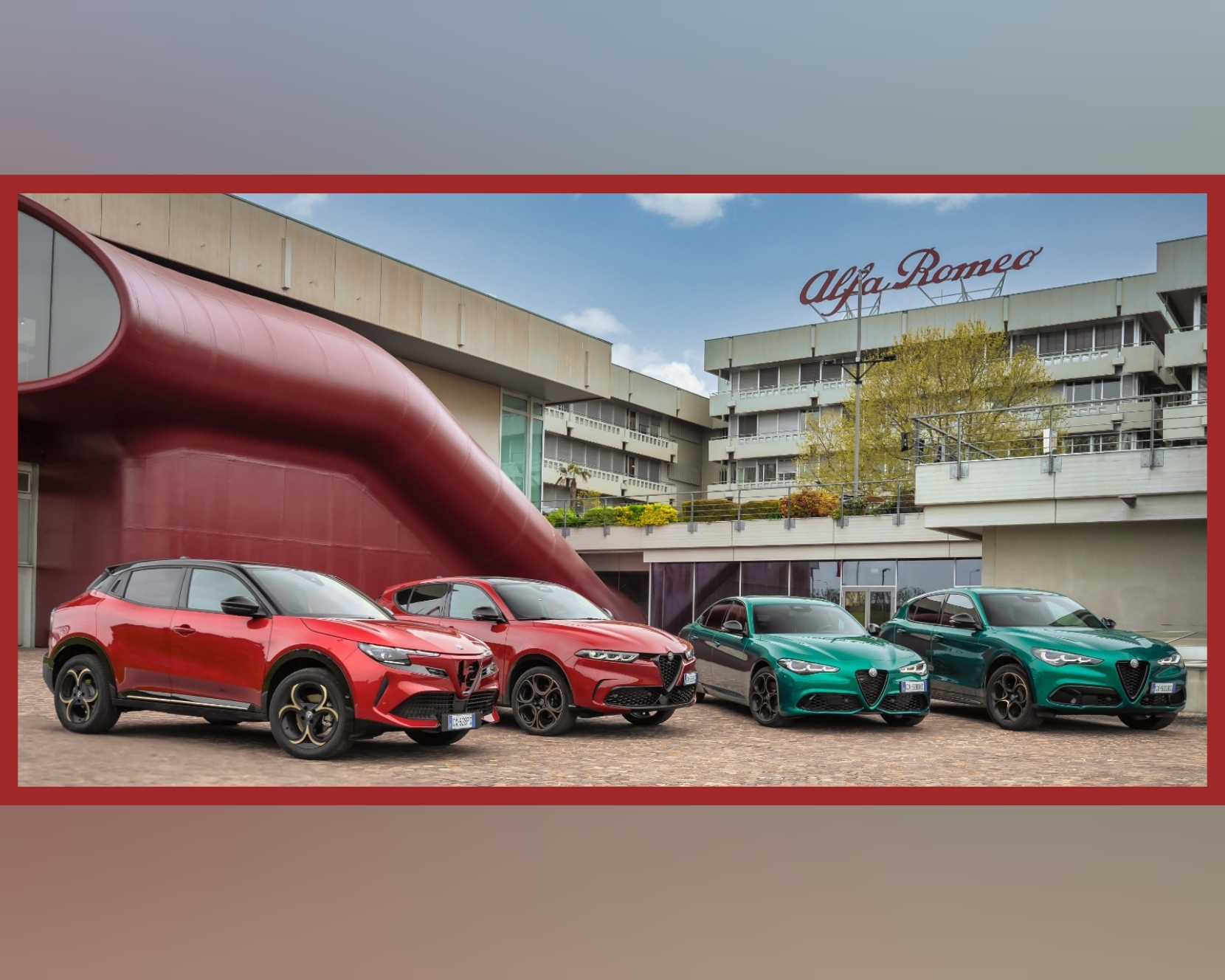 ألفا روميو تفوز بثلاث جوائز في التصميم ضمن تصنيف 'أفضل العلامات التجارية' من مجلة AUTO BILD الألمانية