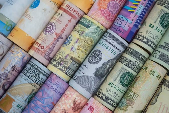 أسعار الدولار والعملات الأجنبية اليوم السبت 31 مايو 2025 بالبنك الأهلي المصري
