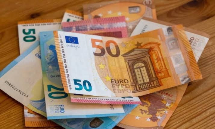 سعر اليورو اليوم الجمعة 23 مايو 2025 مقابل الجنيه