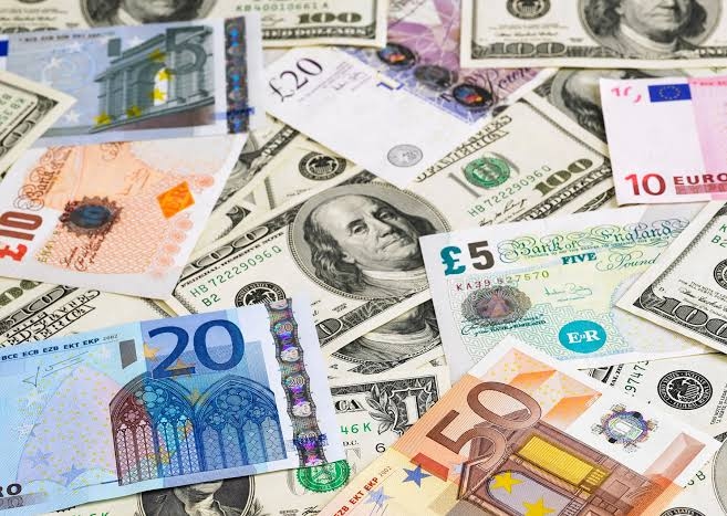 أسعار الدولار والعملات الأجنبية اليوم الثلاثاء 1 يوليو 2025 في البنوك