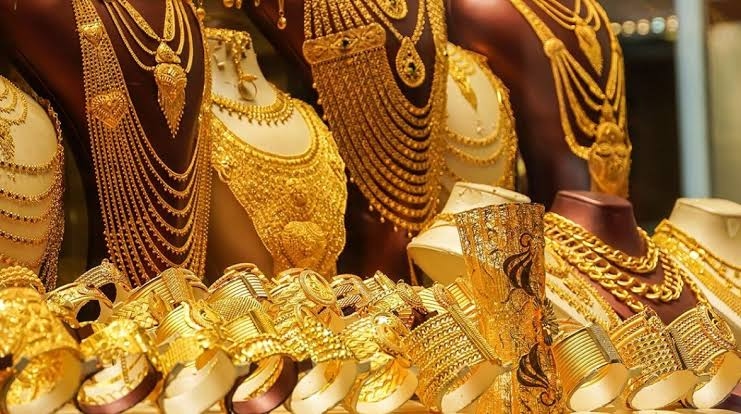 أسعار الذهب تتراجع اليوم في مصر.. وعيار 21 يفقد 25 جنيهًا