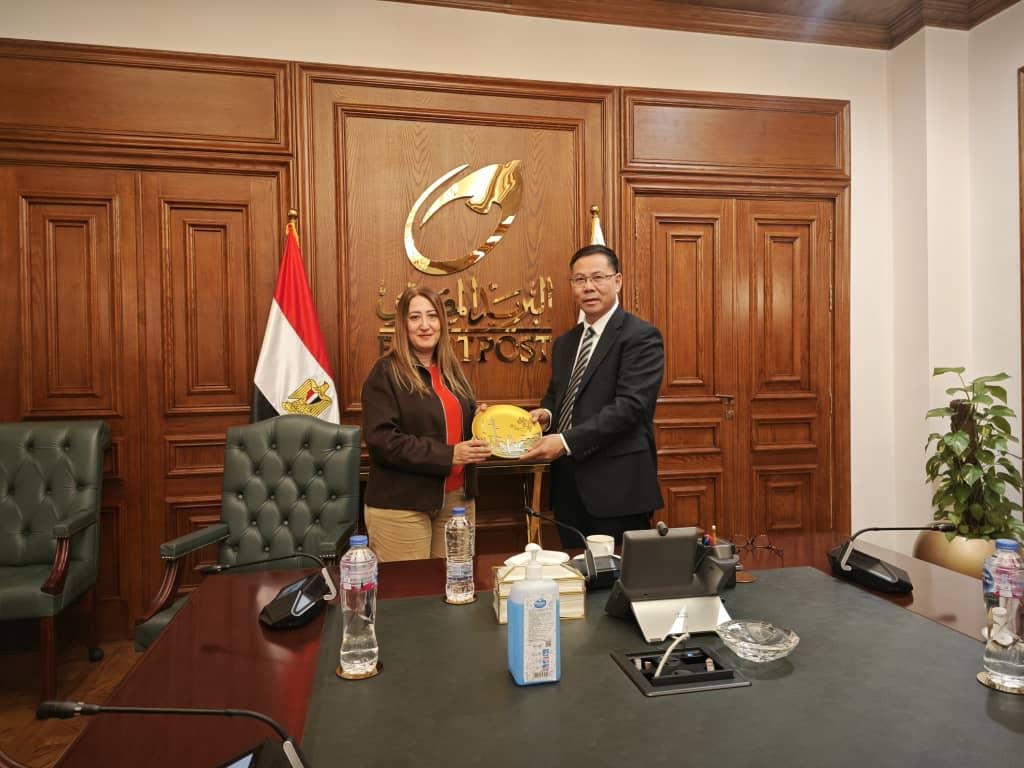 "GRG Banking" الصينية تتحالف مع "IST" لإنشاء أول مصنع لماكينات الصراف الآلي بمصر
