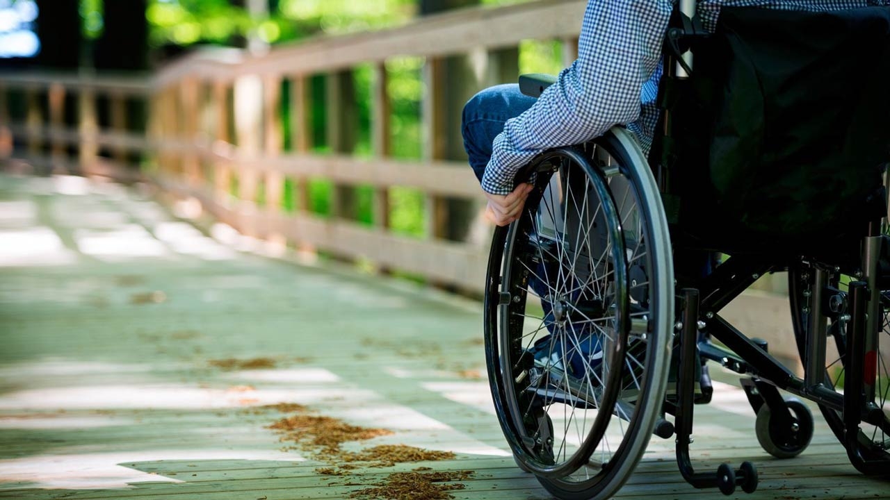 رئاسة الوزراء تعمم بتنفيذ الالتزامات الوطنية المنبثقة عن القمة العالمية للإعاقة 2025