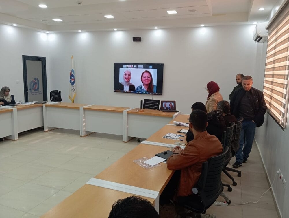 أكاديمية مدلاب تطلق دورات تدريبية طبية متخصصة لدعم الكوادر الصحية في قطاع غزة