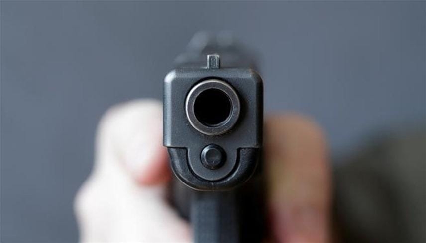 مأدبا: مقتل شخص واصابة زوجته بعيارات نارية والامن يفتح تحقيق