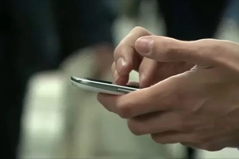 عودة الهواتف الغبية الصيحة الأحدث في عالم الأجهزة المحمولة
