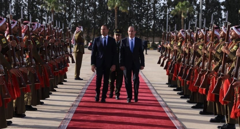 رئيس وزراء مالطا يغادر الأردن