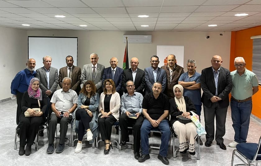 منتدون: إنجازات الأردن تحققت بفضل حكمة قيادته وتكاتف شعبه