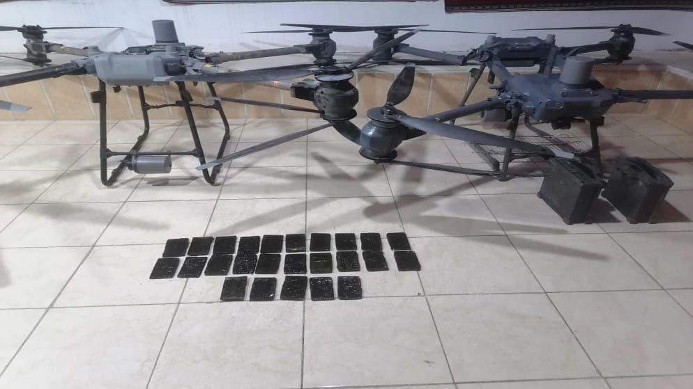 المنطقة العسكرية الجنوبية تحبط محاولة تهريب مواد مخدرة بواسطة طائرتين مسيرتين