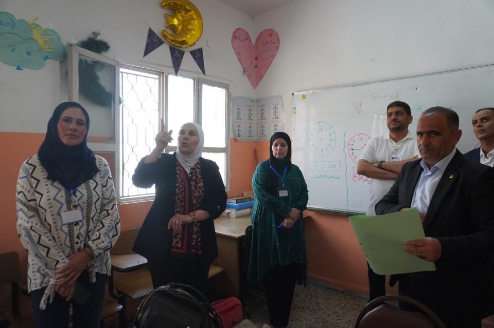 الشخاترة تتفقد مدارس تابعة لمديرية التربية والتعليم للواء قصبة المفرق