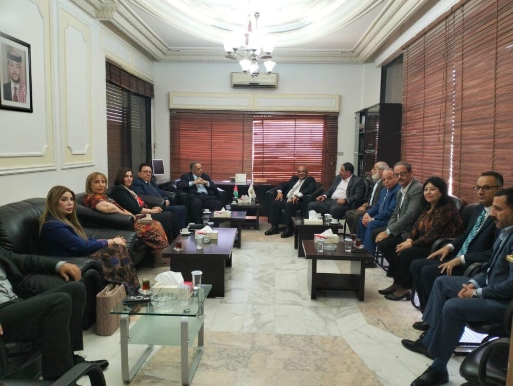 جماعة عمان لحوارات المستقبل تزور نقابة الصحفيين وتهنئ المجلس الجديد للنقابة