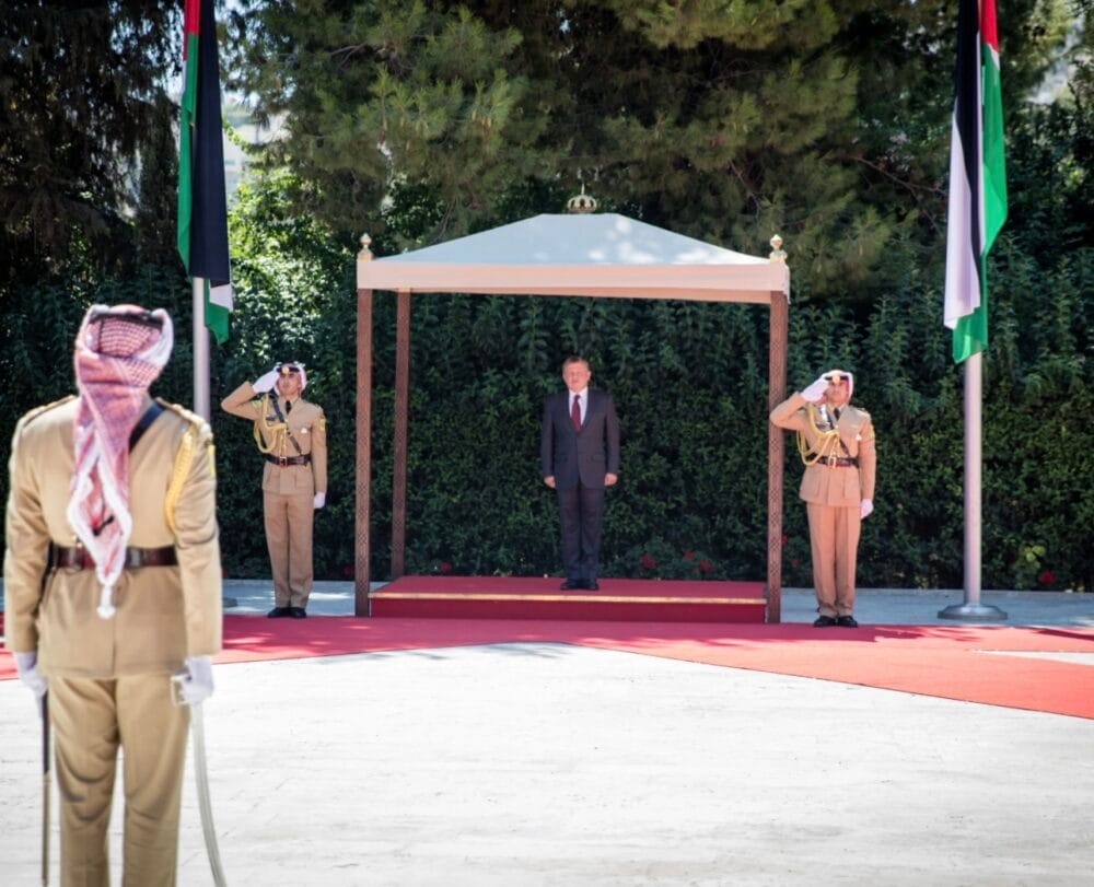 الملك يستقبل كبير مستشاري وزارة الدفاع البريطانية للشرق الأوسط