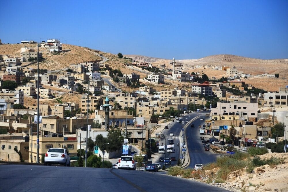 الزرقاء.. عيد الاستقلال رمز خالد لتعظيم الولاء والمكتسبات الوطنية