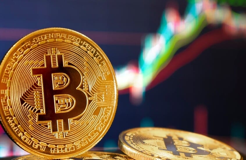 من الاتجار بالمخدرات إلى التبرع بالملايين للمحتاجين.. قصة مجرم أثار الجدل في التشيك!