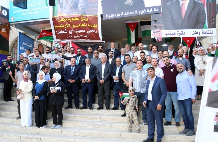 'المهندسين' تحتفل بعيد الاستقلال الـ79 بوقفة عز وافتخار