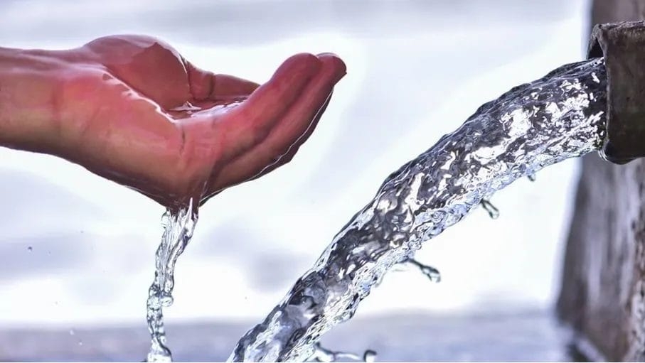 تسليم 61 بئرا تجميعيا لمياه الأمطار في قرى غرب إربد