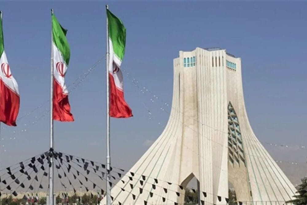 طهران: حظر السفر الأميركي يظهر عداء عميقا تجاه إيران والمسلمين