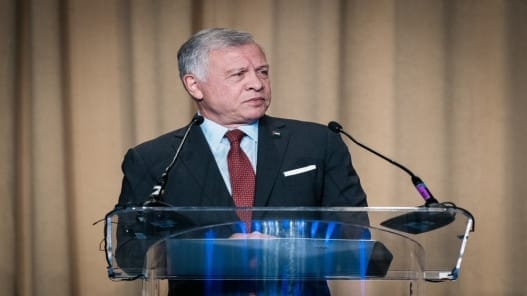 الملك يعود إلى أرض الوطن بعد جولة عمل أوروبية