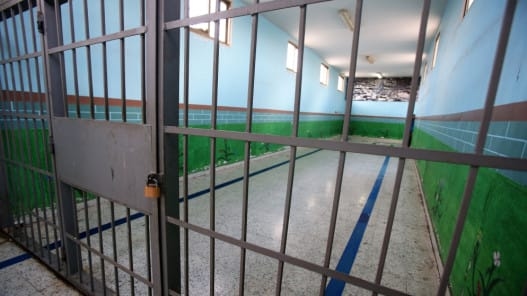 الاردن: إصدار 537 مذكرة إفراج عن موقوفين في السجون على ذمة قضايا مالية