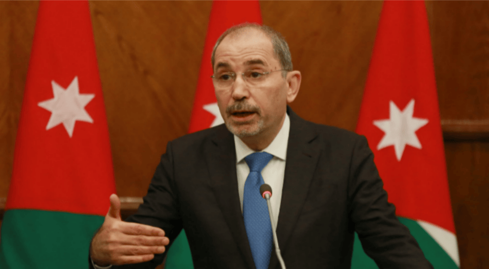 الصفدي يؤكد أهمية تعزيز العلاقات الثنائية وآفاق التعاون بين الأردن وأستراليا في مختلف المجالات.