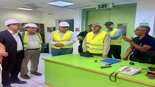 وزير الطاقة يشدد على أهمية الاستعداد لمواجهة أحمال الصيف