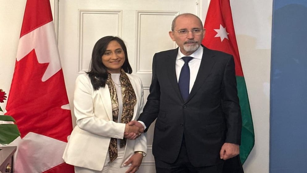 وزير الخارجية يجري مباحثات موسّعة مع نظيرته الكندية