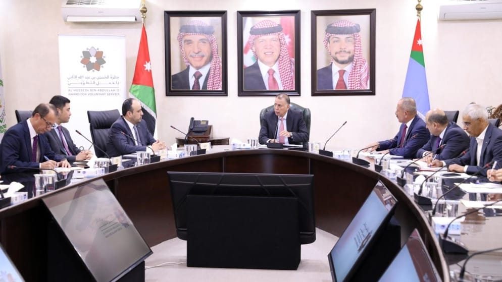 وزارتا الداخلية والشباب تطلقان خطة ميدانية لتعزيز ثقافة التطوع في المحافظات