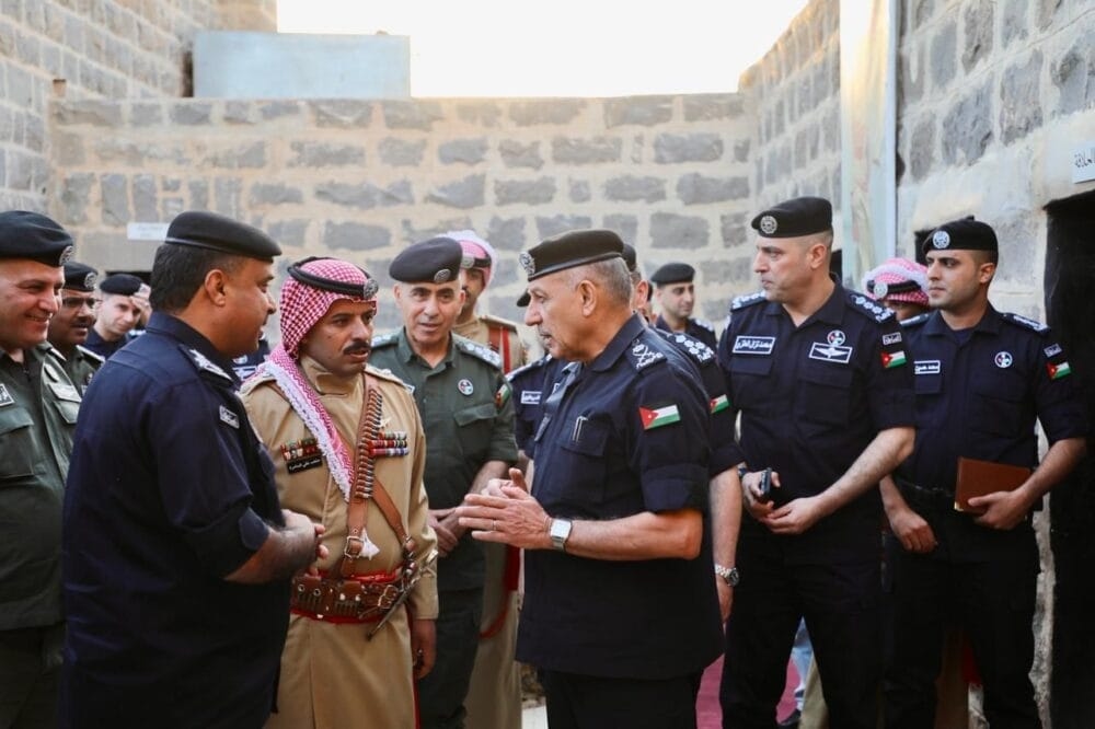مدير الأمن العام يفتتح سرية الهجّانة الرابعة في مخفر أم القطين التاريخي بعد إعادة ترميمه وتأهيله