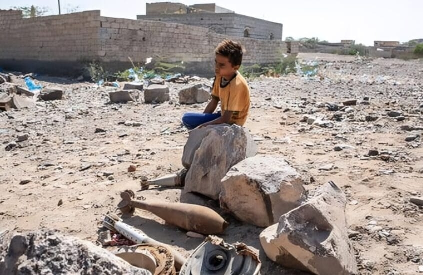 اليمن: مقتل 5 أطفال بانفجار مقذوف من مخلفات الحرب