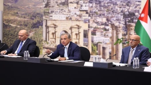 حسان: المحسوبية وحل مشكلة البطالة لا تكون على حساب البلديات